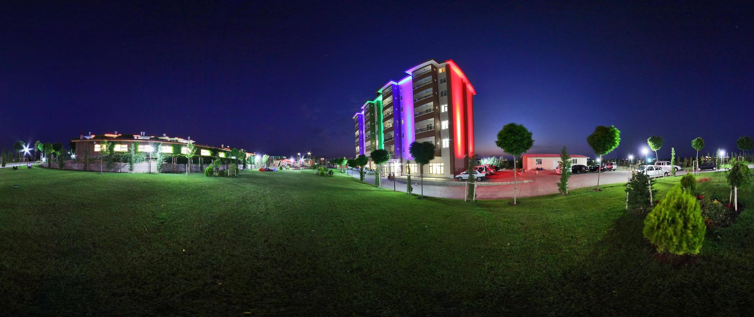Villa Ceylan Termal Saglikli Yasam Koyu Eskişehir Esterno foto