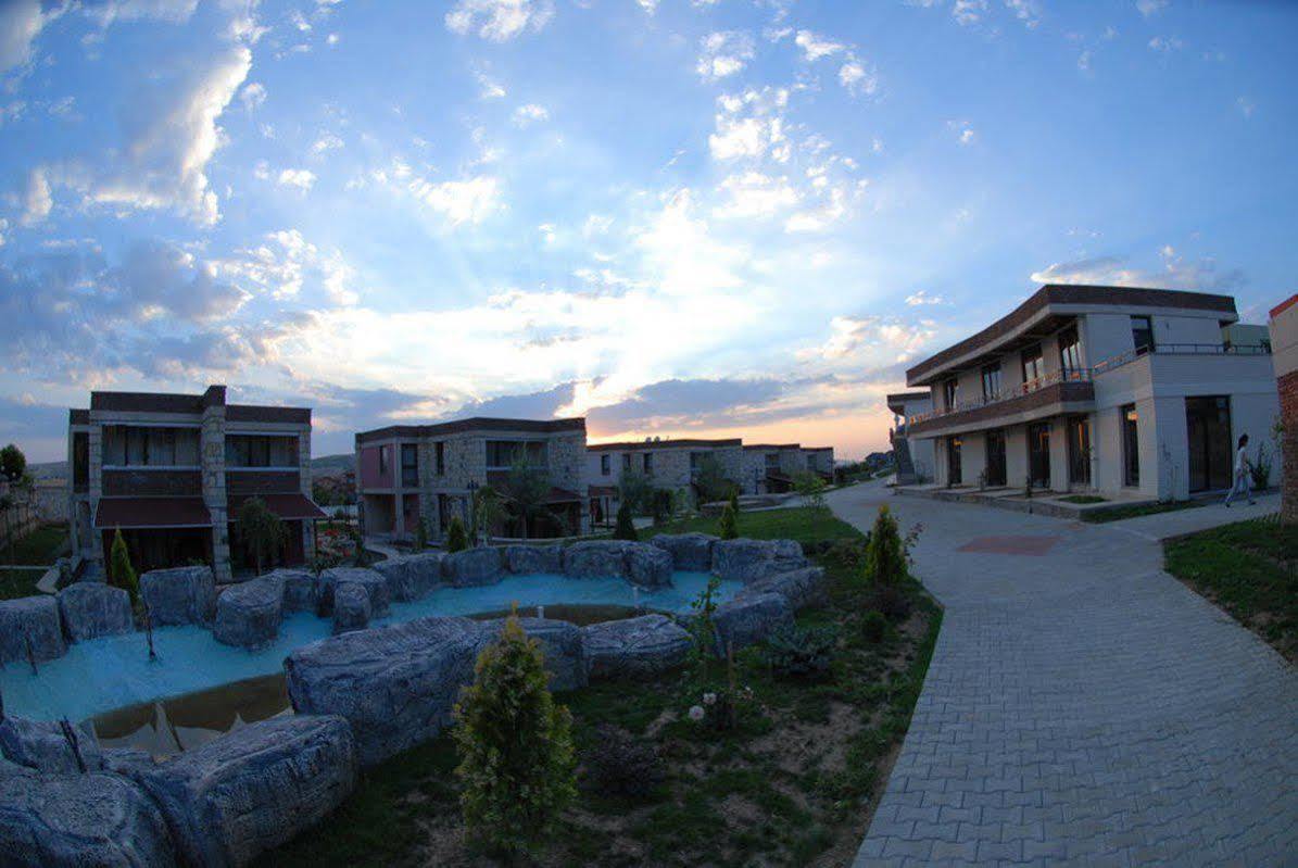 Villa Ceylan Termal Saglikli Yasam Koyu Eskişehir Esterno foto